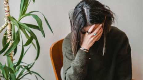 Women frustrated with common web design mistakes